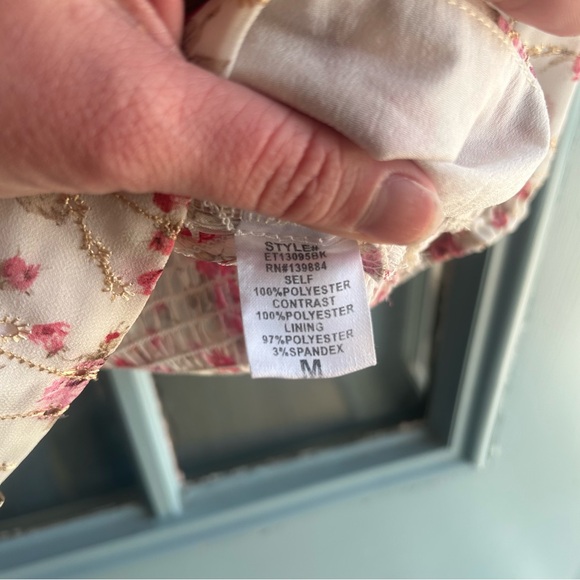 Buckle BKE Floral Front Tie Chiffon Puffy Sleeve Crop Top A. PEACH White Pink M - Picture 10 of 11